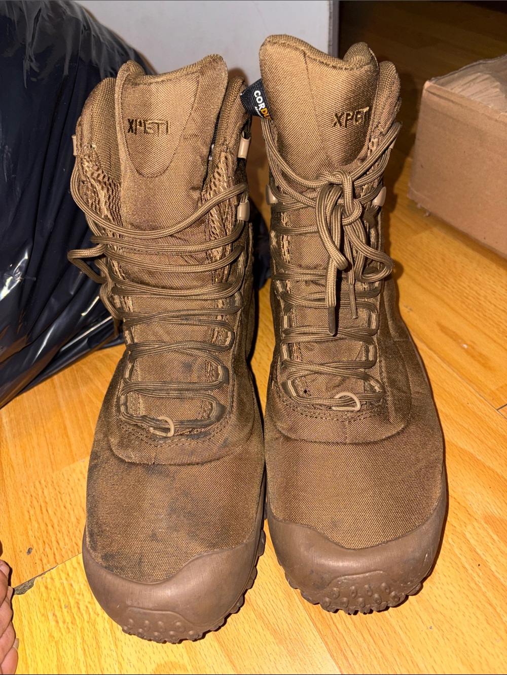 XPETI Men’s Mid-Ankle Thermator Waterproof Tactical Boot